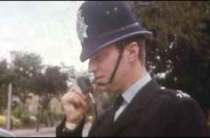 Великобритания [понизила уровень террористической угрозы]