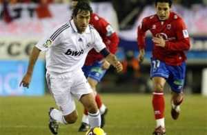 [«Реал» хочет купить еще двух футболистов] и избавиться от десяти