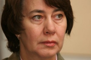 Зарплата шофера Бюро [омбудсмена равна зарплате юриста]