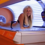 Минздрав хочет [уберечь детей от соляриев]