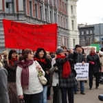 Зарплаты педагогов [не будут урезаны в 2010 году]