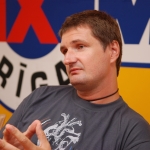 Стендзениекс: кризис - это [время для сострадания и помощи]