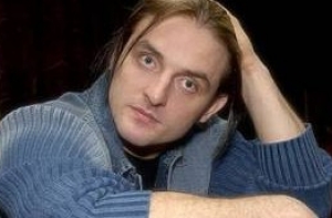 Жену Аскольда Запашного [угрожают облить кислотой]