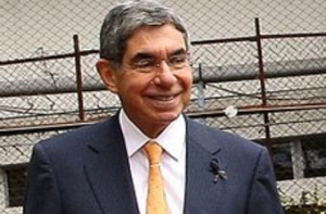 Президент [Коста-Рики заболел «свиным» гриппом]