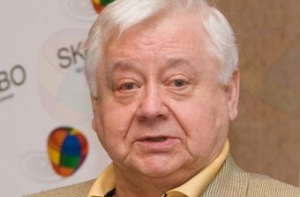 [Олега Табакова обвиняют] в незаконной деятельности
