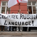 [Русскоязычные у Сейма потребовали] соблюдения их прав