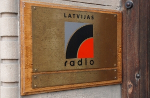 [Latvijas Radio 2 готовы перенять] сами работники