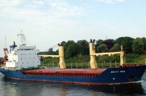 Мальта отказалась [принимать «Арктик Си»]