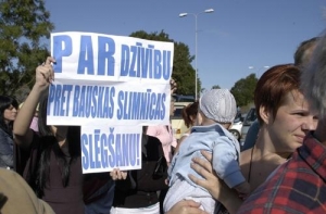 [Минздрав торгуется] с Бауским самоуправлением