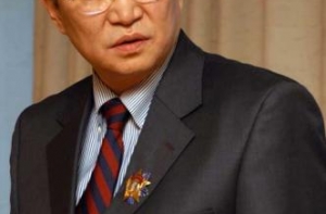 Монгольский премьер [подал в отставку из-за гепатита С]