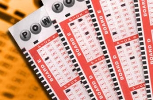 Новозеландская семья [выиграла 22,4 миллиона долларов]