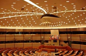 ЕС разрешил [продавать оружие в Узбекистан]