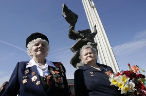 Освободители [Риги получили подарки]