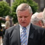 Кригерс: Изменение подоходного налога [может ударить по малообеспеченным]