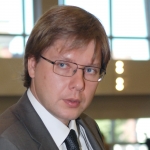 Ушаков отправится за [главной рождественской елкой Риги]