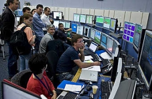 Запуск Большого адронного коллайдера [намечен на утро субботы]