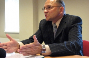 Мурниеце [хочет уволить шефа полиции] Курземе