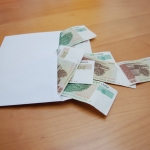 Каждый третий в Латвии [готов дать взятку]