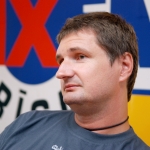 Стендзениекс: [в Латвии создана перверсивная] демократия