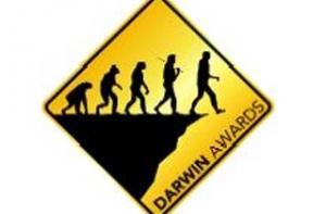 Определились лауреаты [«Премии Дарвина-2009»]