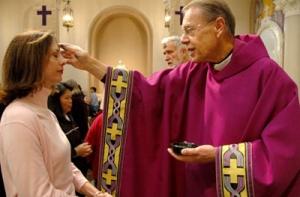 У католиков Великий пост начался в Пепельную среду