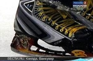 Овечкин украсил свои коньки изображением злобной овцы