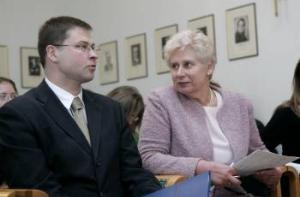 Глава Госканцелярии отделается выговором