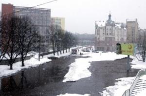 Авария водопровода: починят, возможно, к утру