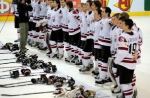 Сборная Латвии опустилась в рейтинге IIHF на десятое место