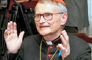 Кардинал Янис Пуятс соболезнует польскому народу