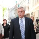 Лидер профсоюзов добирался из Брюсселя на перекладных