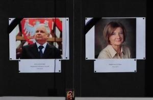 В полдень Латвия почтит память президента Польши