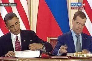 Медведев и Обама подписали исторический договор