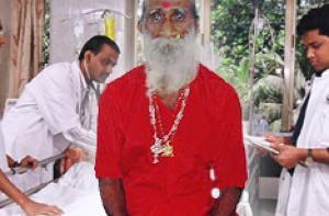 Индийский йог 70 лет живет на эликсире богов