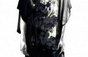 Дизайнеры начали создавать «пепельные» коллекции