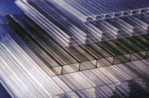 Японский дизайнер создал невидимую мебель