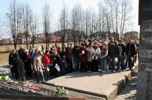 В Салапилсе помянули узников концлагерей