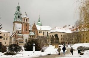 Лех Качиньский похоронен под Башней серебряных колоколов