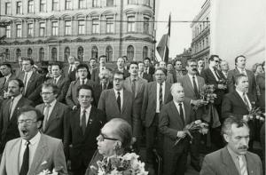 Аболтиня: депутаты Верховного совета не достойны похорон за госсчет