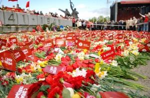 В Латвии празднуют День Победы (дополнено)