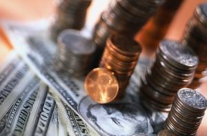 Объем вкладов в банках вырос на 2,5%