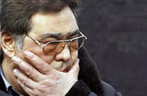 К семьям погибших на шахте «Распадская» пришли рэкетиры