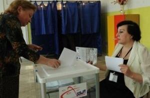 Наблюдатели ОБСЕ фиксируют нарушения на выборах в Грузии