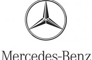 У рижских школ замечен подозрительный Mercedes с иностранцами