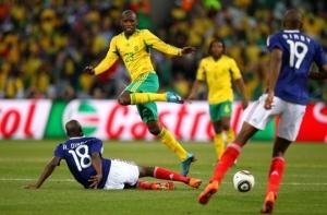 Проиграв ЮАР, сборная Франция с позором едет домой (ВИДЕО)