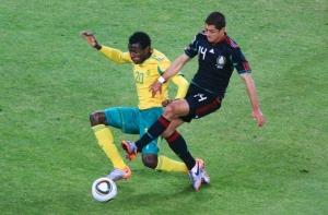 Голкипер сборной ЮАР Хуне: казалось, что мы играем в Мексике