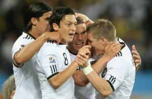 «Немецкая машина» раздавила австралийцев (ВИДЕО)