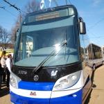 В низкопольных трамваях будут работать два кондуктора