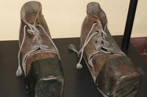 В Армении найден старейший в мире кожаный ботинок