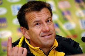 Бразилия провела тренировку за закрытыми дверями